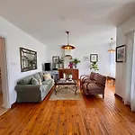Liberty House - Two Bedroom アパート ニコシア