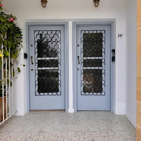 Liberty House - Two Bedroom * Нікосія