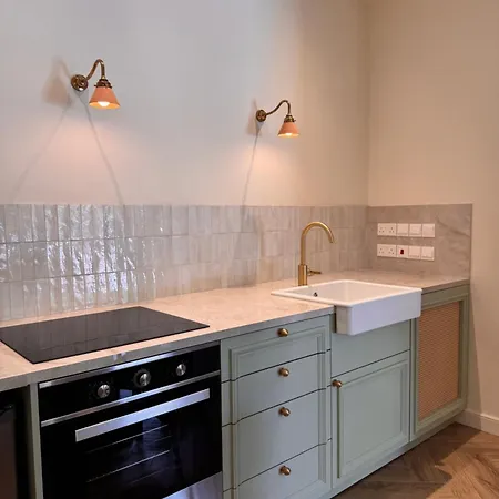 Liberty House - Two Bedroom Lejlighed