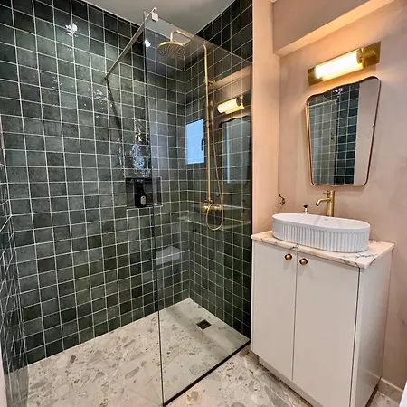 Liberty House - Two Bedroom * Nicosia
